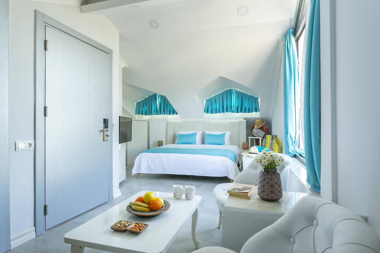 Monastery Suites Hotel Ölüdeniz Zewnętrze zdjęcie
